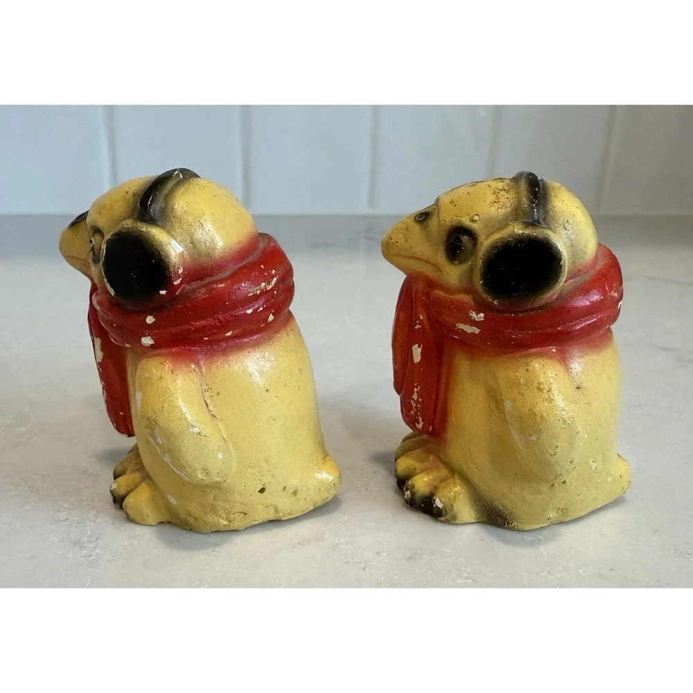Vtg Penguins Yellow Birds Ear Muffs Scarves Salt‎ and Pepper Shakers Made In USA